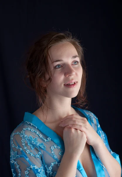 Портрет Романтичної Дівчини Синьому — стокове фото