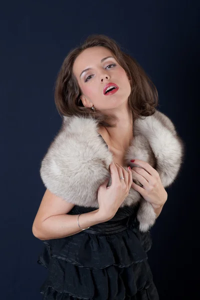 Portrait Girl Fur Black Background — Stock Photo, Image