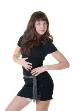 Siyah elbiseli kız.