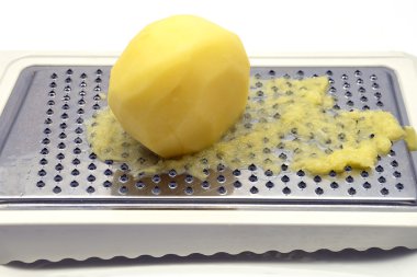 rasping patates