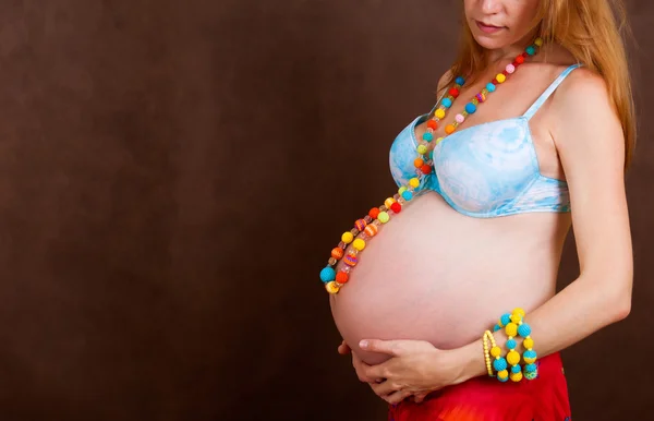 Pregnant Young Woman Colorful Crocheted Necklace — Stock Photo, Image