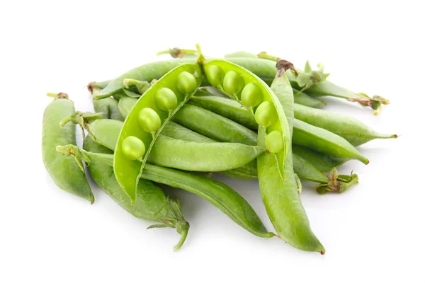 Heap of ripe pea vegetable isolated — Stock Photo, Image