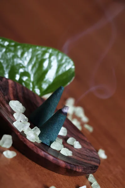 Cones de incenso chá verde — Fotografia de Stock