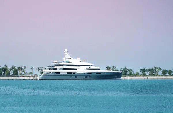 Large luxury yacht — Stock Photo, Image