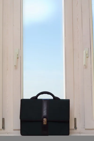 Briefcase Window Window Dark Blue Sky — Stock Photo, Image