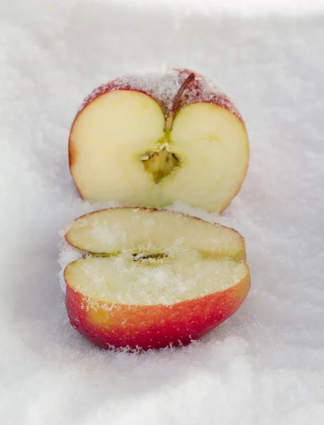 눈에 사과 — 스톡 사진