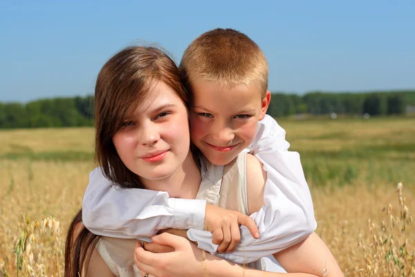 Brother and sisier — Stock Photo, Image
