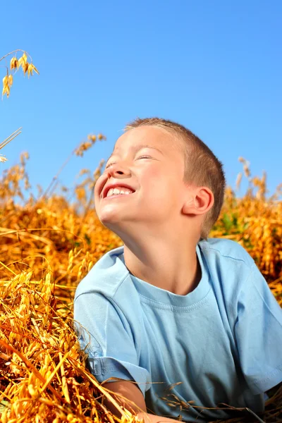 Rapaz feliz — Fotografia de Stock