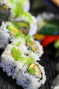 suşi california roll