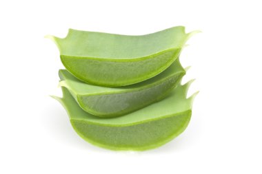 aloe vera yaprağı dilimlenmiş