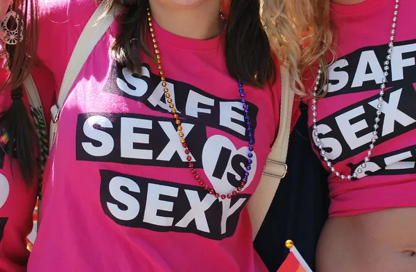 Bezpieczny seks koszulki. — Zdjęcie stockowe