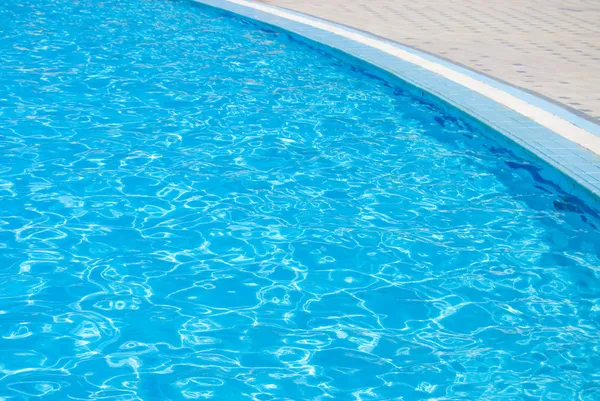 Schwimmbad im Hotel aus nächster Nähe — Stockfoto
