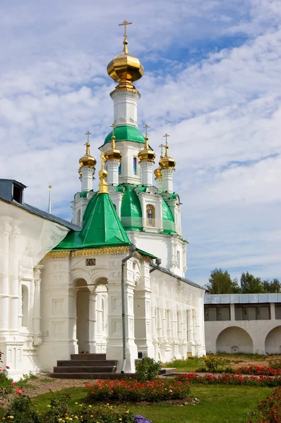 Zobacz starego kościoła w yaroslavl, Federacja Rosyjska — Zdjęcie stockowe