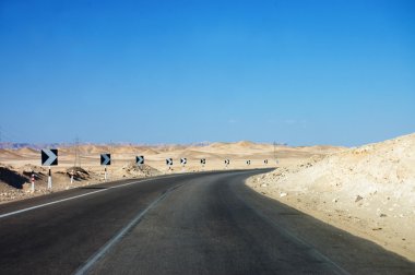 Mısır'daki yüksek hızlı yolu