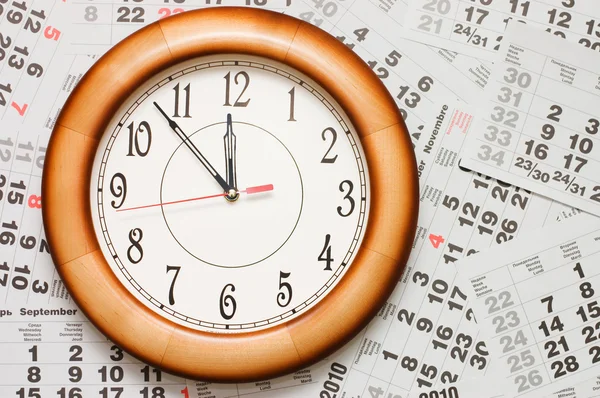 Compuesto de calendario y reloj —  Fotos de Stock