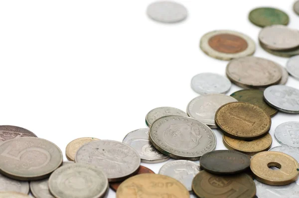 Vecchie monete isolate su sfondo bianco — Foto Stock
