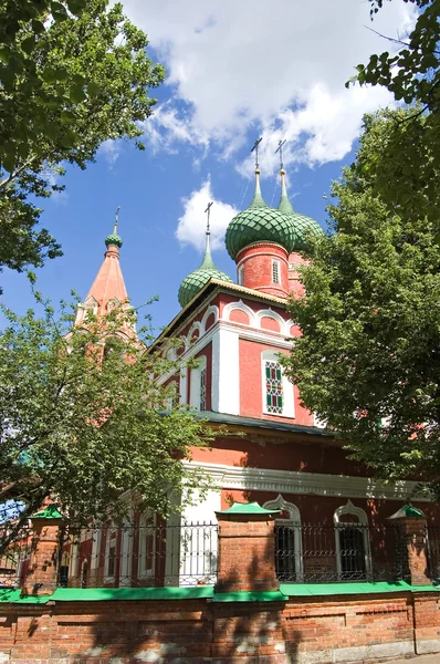 Zobrazit starého kostela v Jaroslavl, Rusko — Stock fotografie