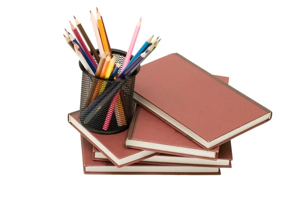 Вернуться к школьной концепции с книгами и карандашами — стоковое фото