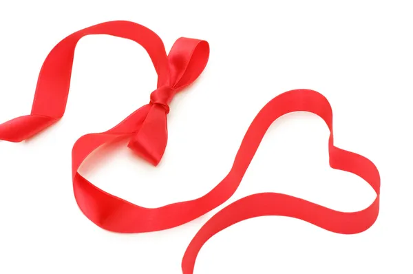 Curva de uma fita de cetim vermelha — Fotografia de Stock