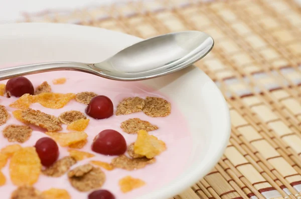 Yoghurt Met Bessen — Stockfoto