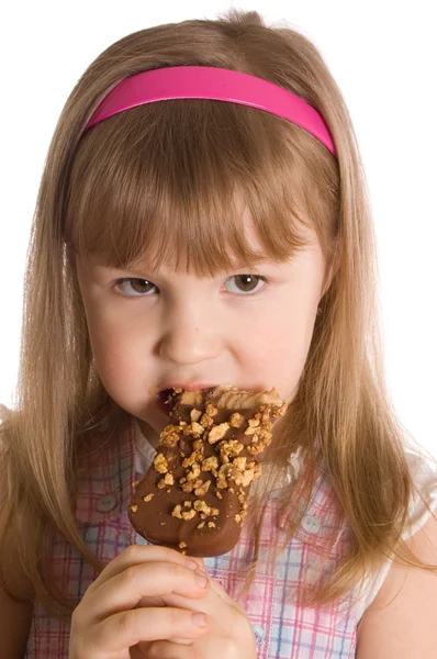 The little girl eats ice-cream — Stock Photo, Image
