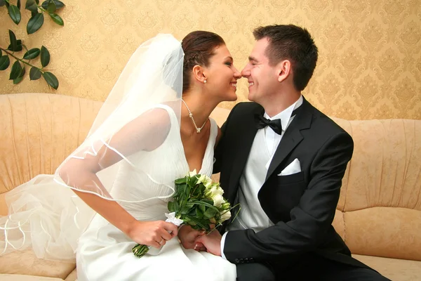 Newly-married couple — Stock Photo, Image