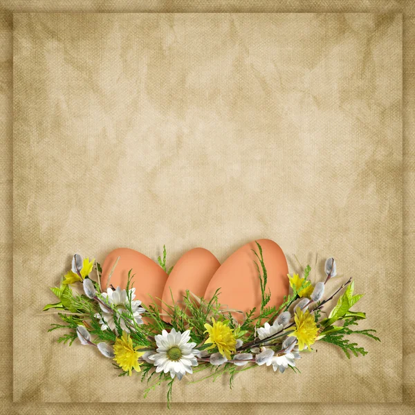 Cartão de Páscoa para o feriado com ovo no fundo abstrato — Fotografia de Stock