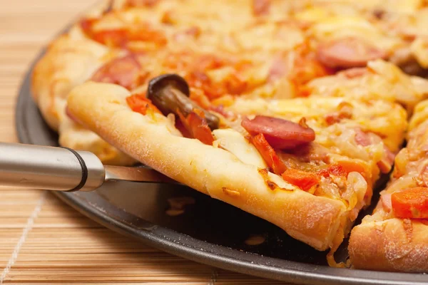 Uma fatia de pizza — Fotografia de Stock