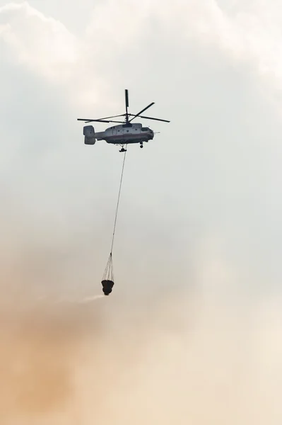 Fire fighter helicopter — Stock Photo, Image