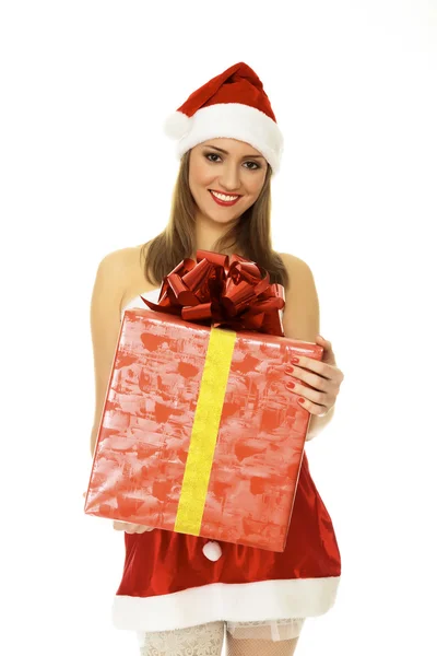 Fröhliches Weihnachtsmann-Helfermädchen mit großer Geschenkbox — Stockfoto