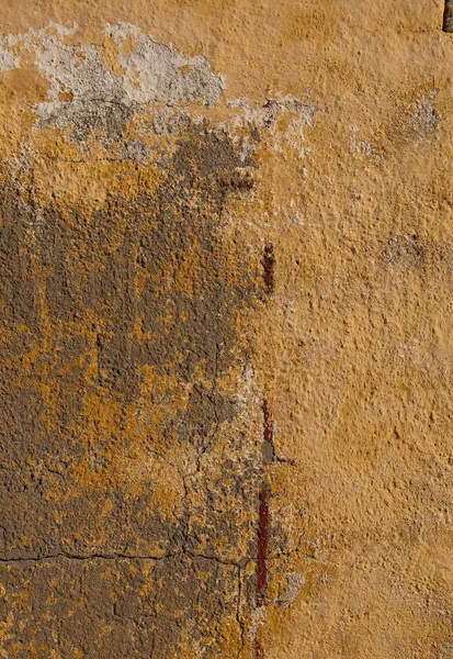 Vieux mur orange peint en lambeaux - fond de texture . — Photo