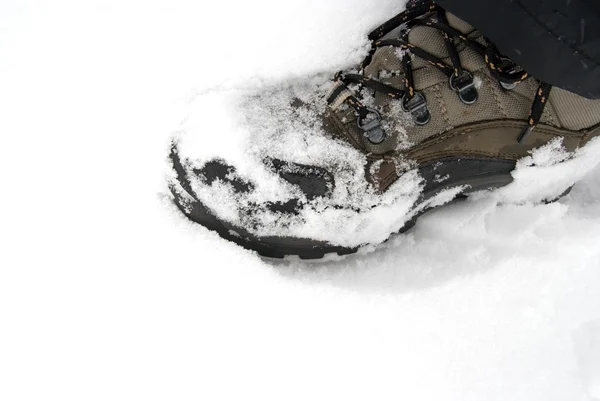 Stiefel im Schnee — Stockfoto