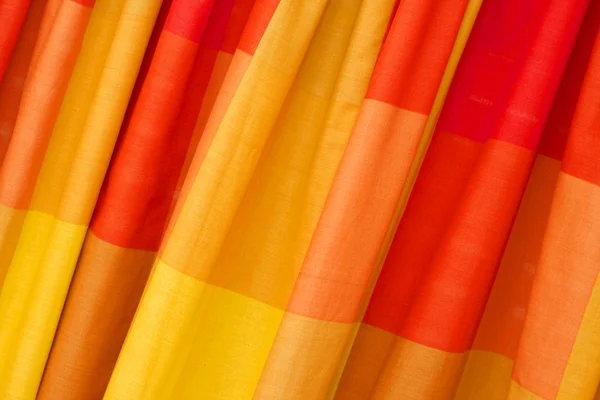 红色和橙色的窗帘背景纹理 — 图库照片