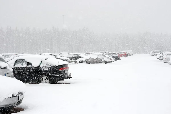 Vinter bilar — Stockfoto