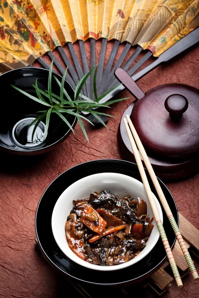 Cogumelos fritos chineses — Fotografia de Stock