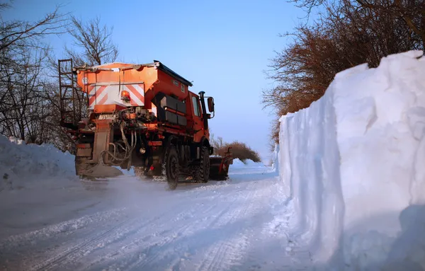Snow plough — Stock Photo, Image