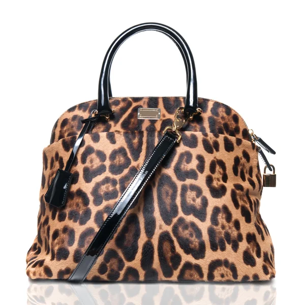 Lyxig leopard kvinnliga väska isolerad på vit — Stockfoto