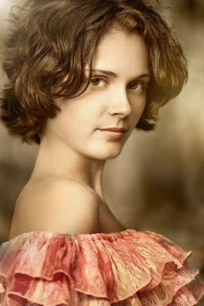 Oldstyle portrait of pretty young woman — Stock Photo, Image