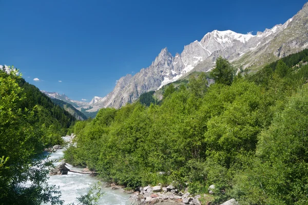 Stream im Val Frettchen — Stockfoto