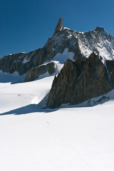 Mont Blanc - Dent du Geant and mer de Fescue — стоковое фото