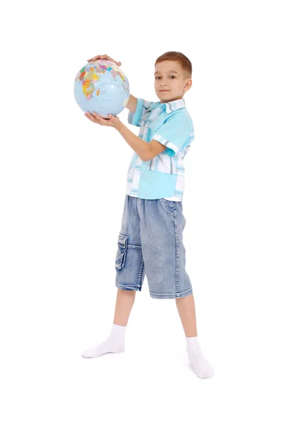 O menino segura o globo — Fotografia de Stock