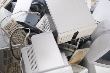 eski bilgisayarları yığın