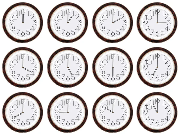 Relógio de fuso horário. Relógios mostrando o tempo ao redor do mundo. — Fotografia de Stock