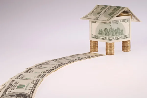 A ' kedves dollárt megközelítéseket a ház — Stock Fotó