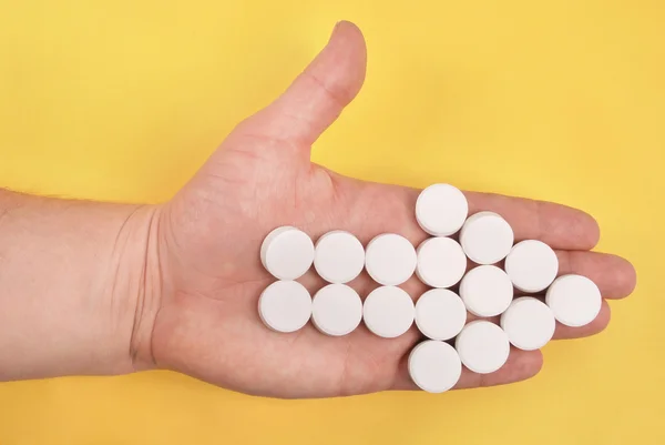 Oku Beyaz Tabletler Birleştirilir Oku Bir Konuyor Sarı Bir Arka — Stok fotoğraf