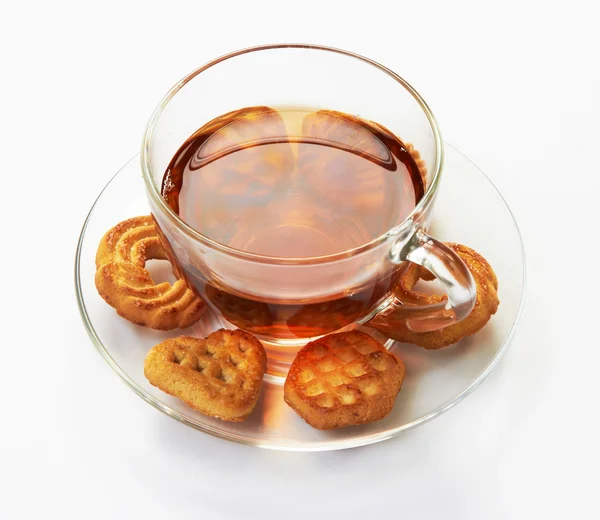 Tasse de thé chaud avec biscuits — Photo