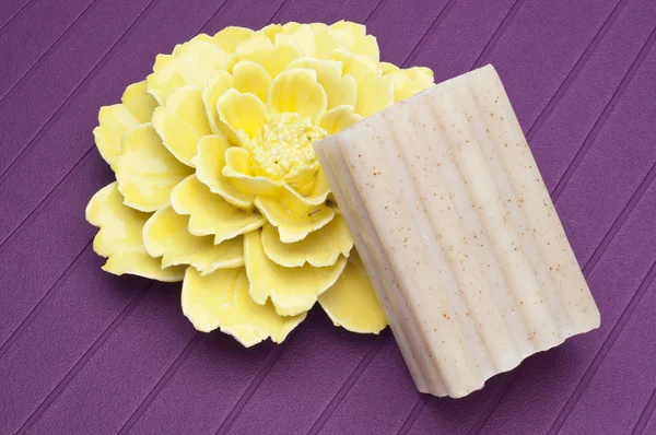 Soap and Flower Spa Concept — Stock Photo, Image