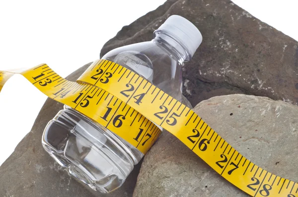 Пляшка вода здоров'я та фітнес-концепція. — стокове фото