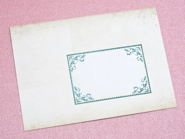 Utsmyckade Gamla Kuvert Rosa Bakgrund — Stockfoto