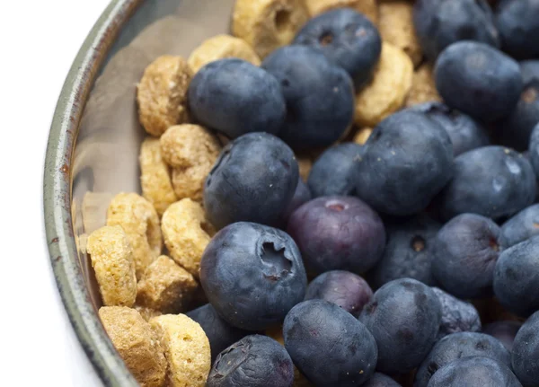 Close Bowl Cereal Blueberries Cobrindo Maioria Dos Cereais — Fotografia de Stock